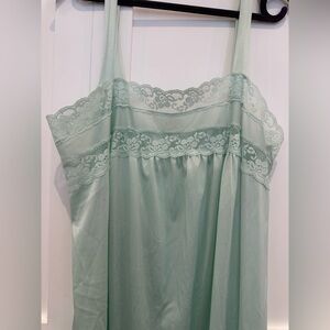 Vintage Mint Green Lace Trim Chemise Nightgown- Silk/Satin Blend